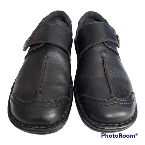 Volks Walkers leather womens black shoes, velcro closures. Size US 5.5/6 - Picture 7 of 14